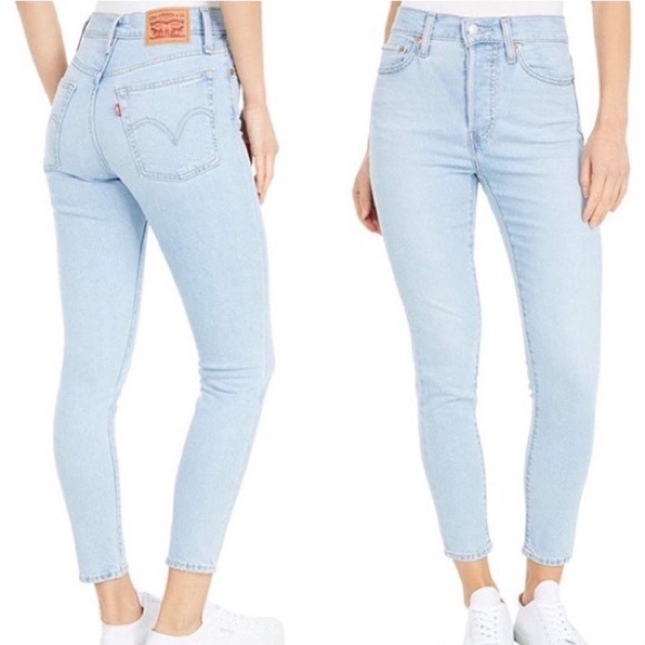 Levi’s Light Blue Wash Wedgie Skinny Jeans - Picture 2 of 8